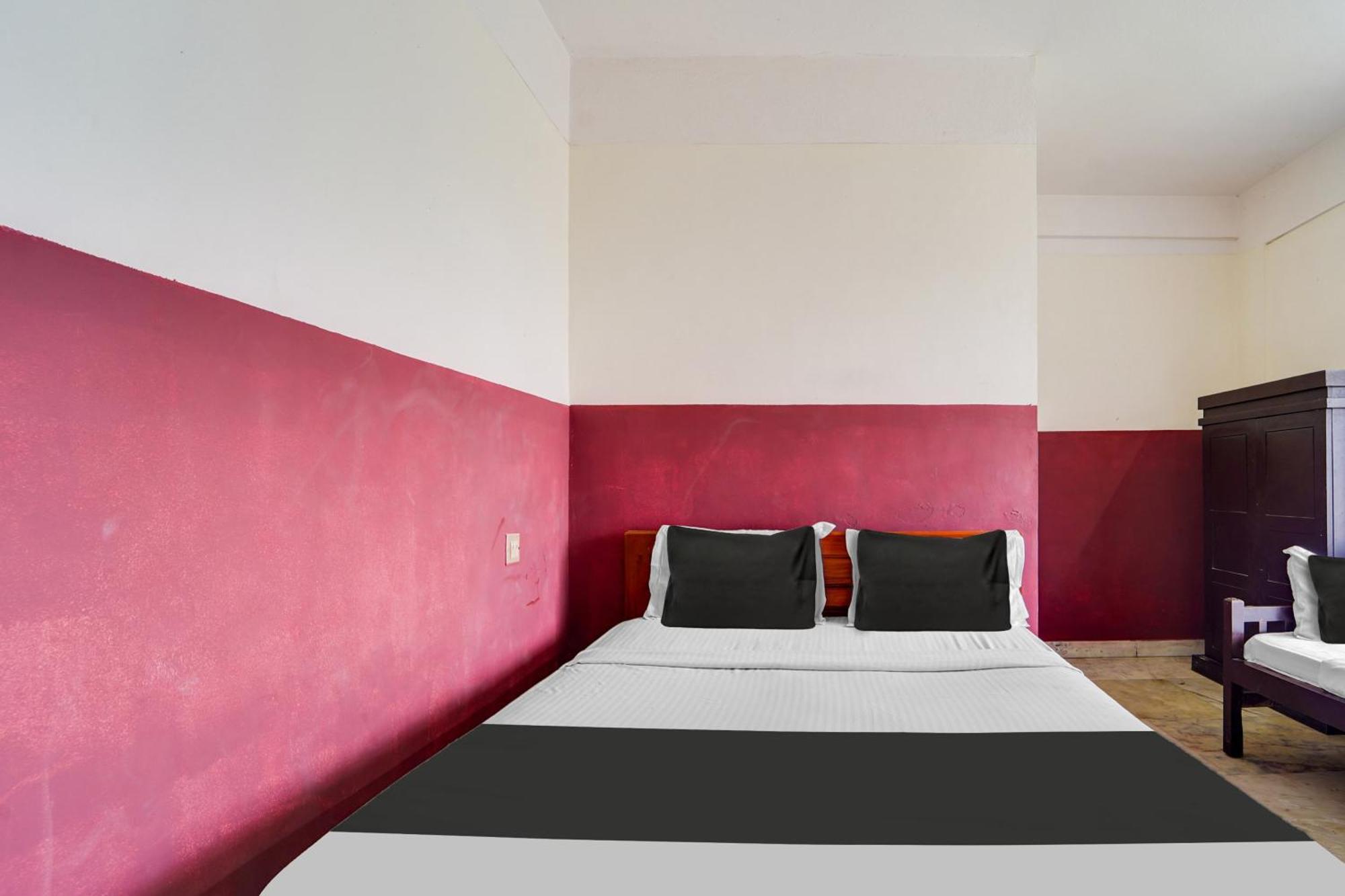 Hotel O Sai Tourist Home تريفِندرم المظهر الخارجي الصورة