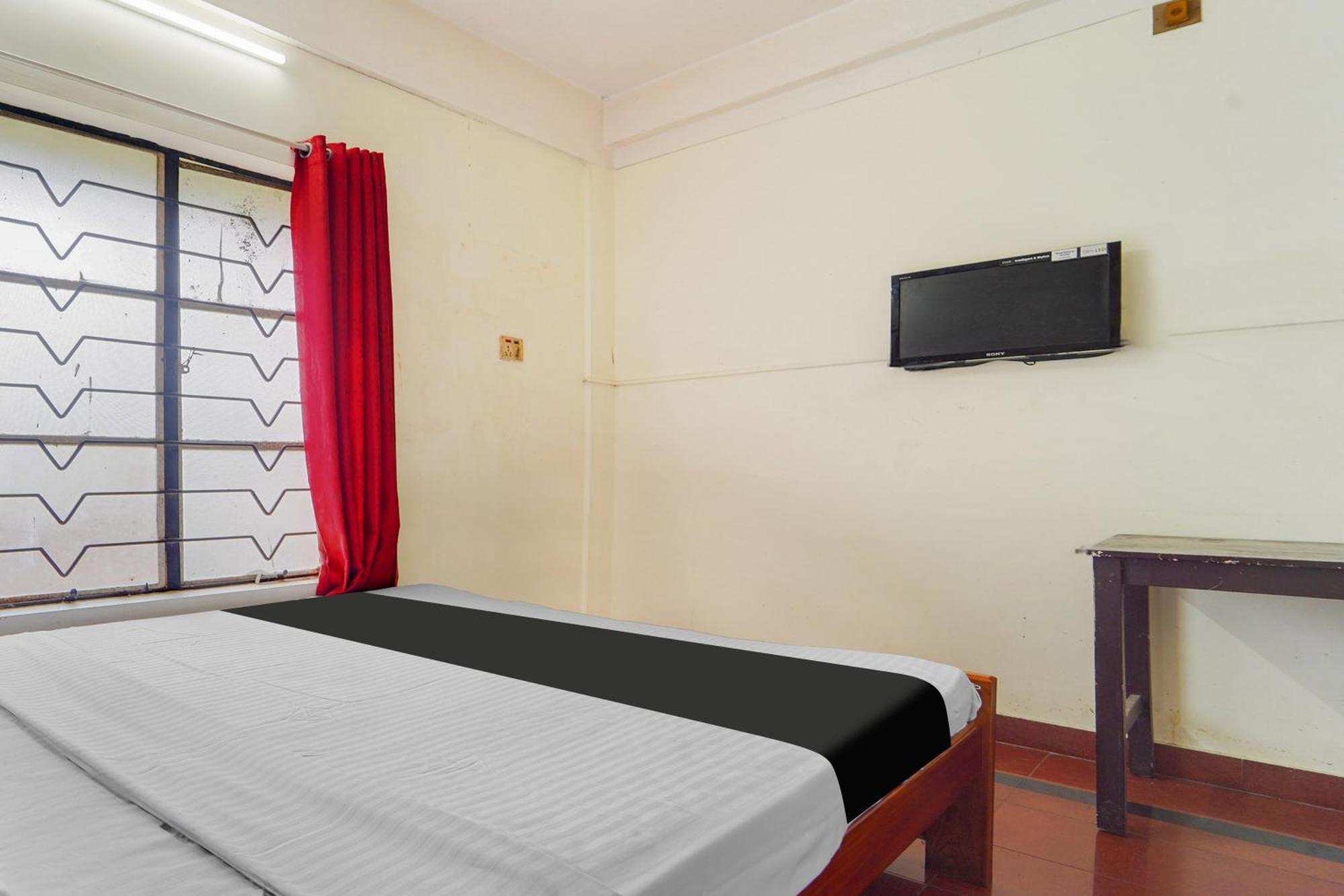 Hotel O Sai Tourist Home تريفِندرم المظهر الخارجي الصورة